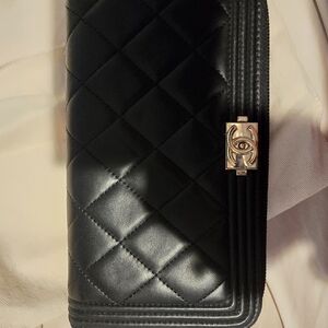 Elegant Chanel Boy Black Quilted Women's Wallet